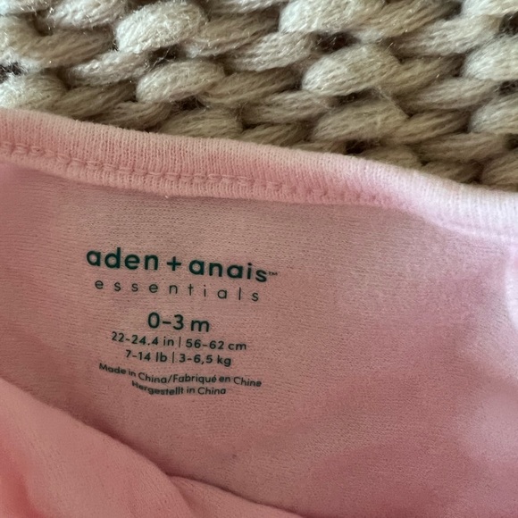 Aden + Anais Swaddle Set - Picture 11 of 11